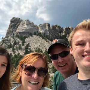 Meet your Posher, Kelli